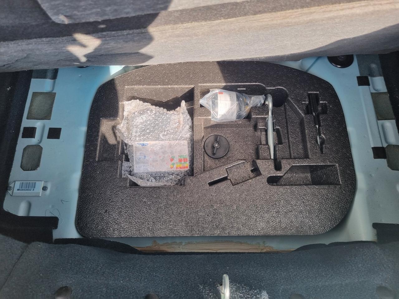 Ford Ka 1.3 TDCi 75CV Titanium EURO 4