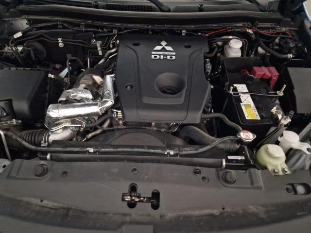 MITSUBISHI L200 2.3 D Double Cab 4x4 Hurricane
