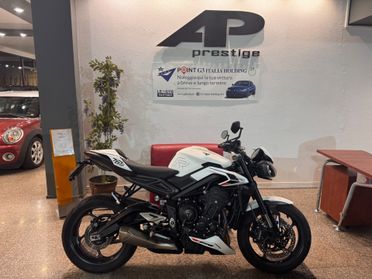 Triumph Street Triple R 765
