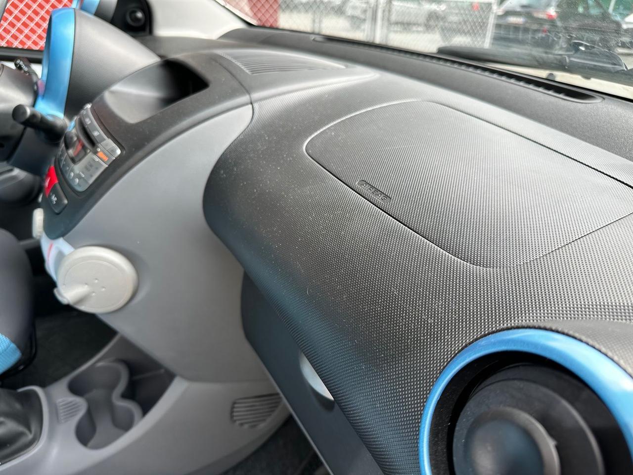 Peugeot 107 1.0 68CV