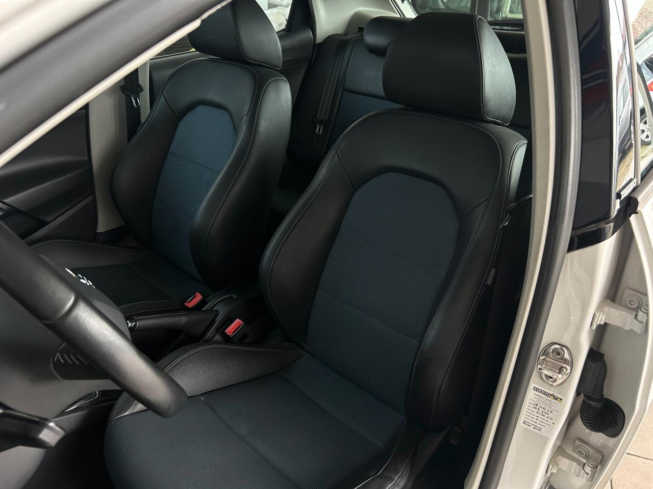 Seat Ibiza 1.4 TDI 75 CV 5p. Connect Euro6 (per neo patentati)