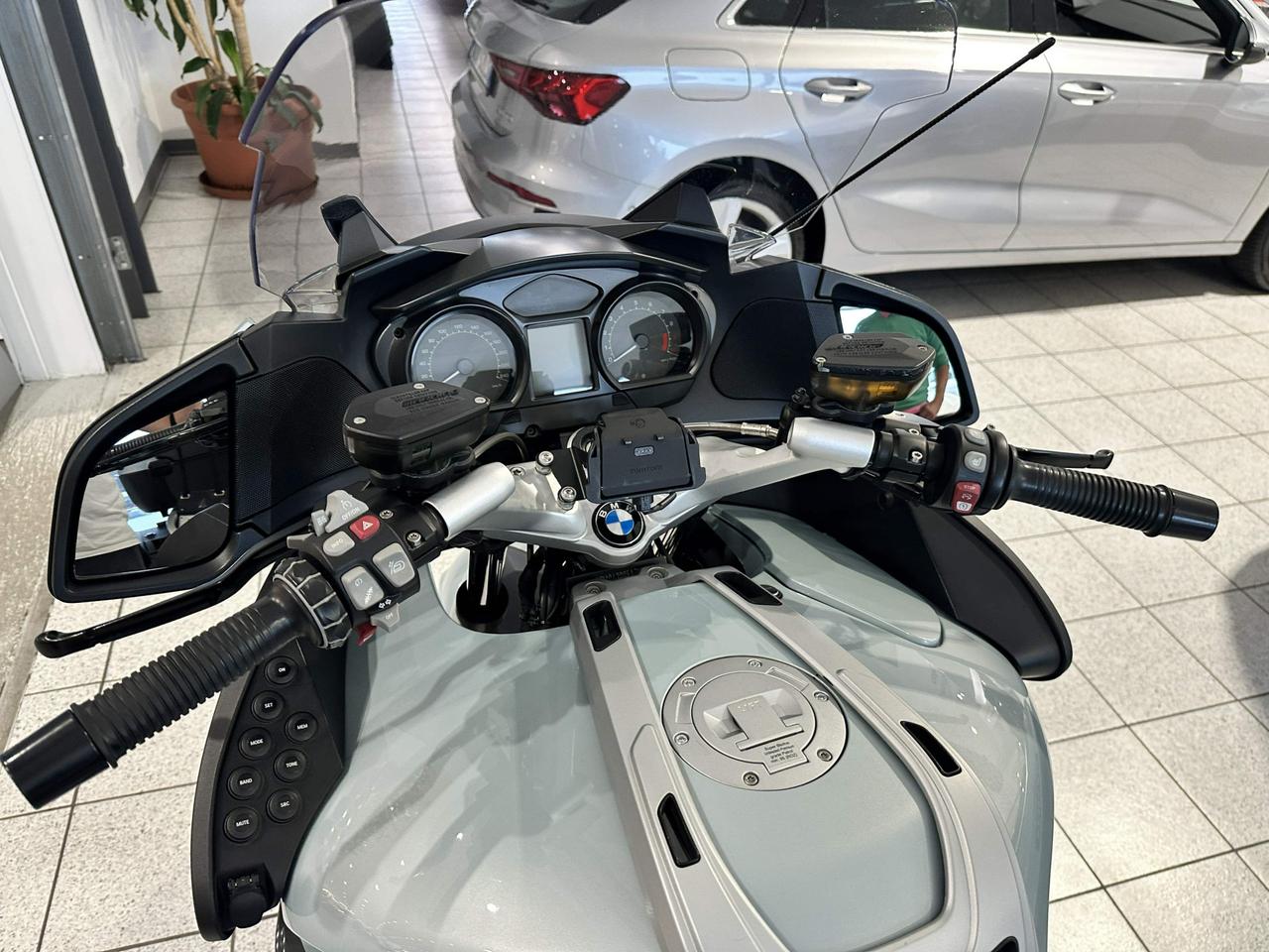 BMW SPORT BI-ALBERO
