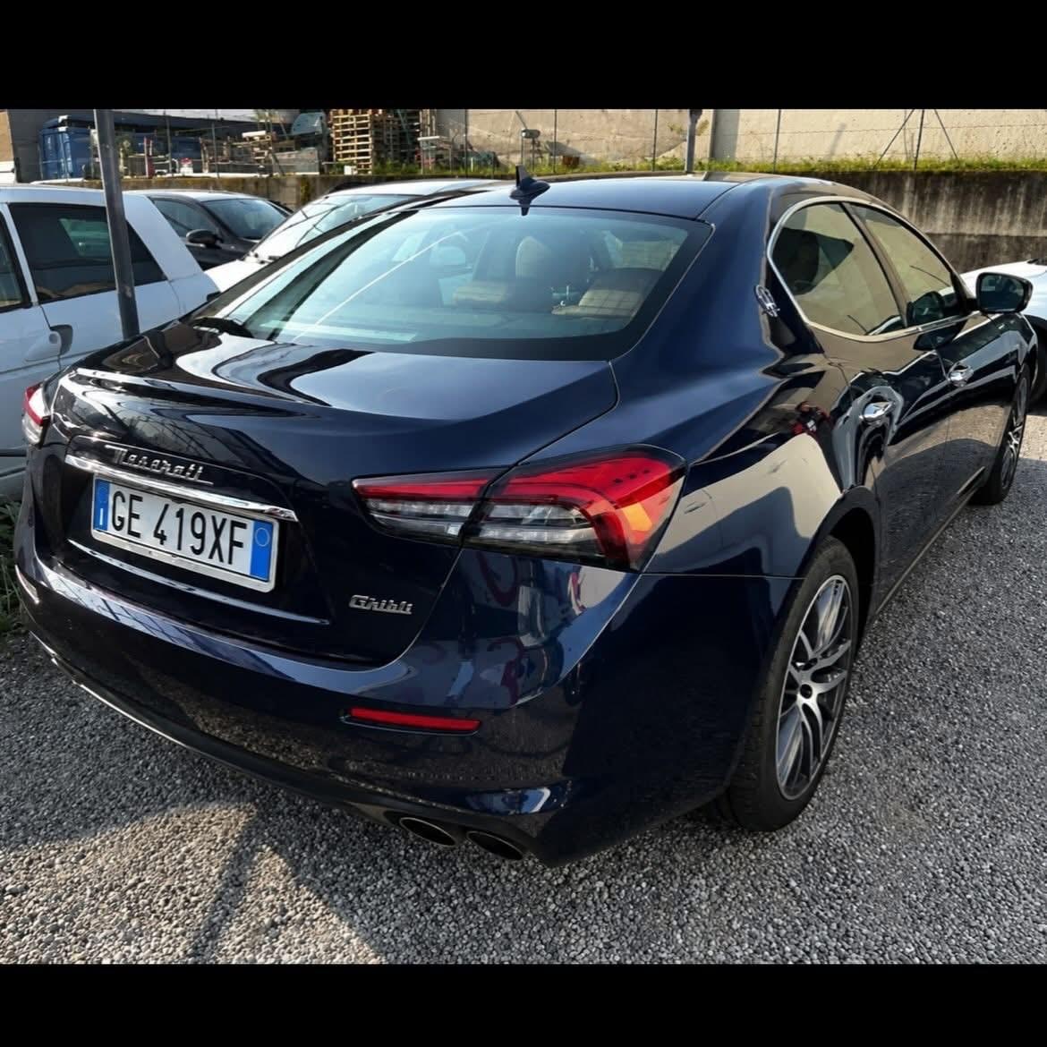 Maserati Ghibli 330 CV MHEV Executive