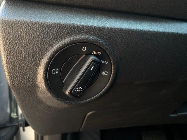VOLKSWAGEN T-Roc 2.0 TDI SCR 150CV DSG Life BICOLOR