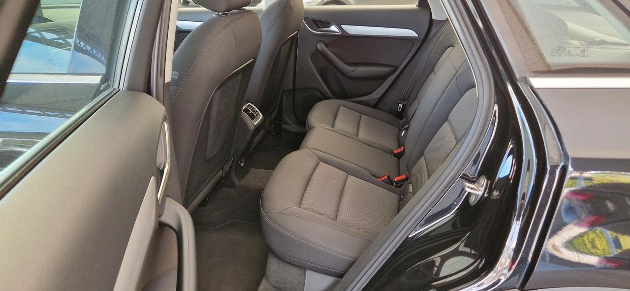 Audi Q3 2.0 TDI 150cv quattro S tronic Sport