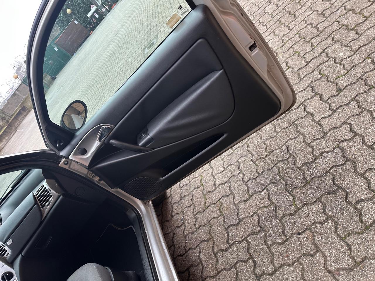 Lancia Ypsilon 1.2 Argento