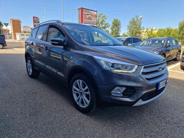 FORD Kuga 2.0 TDCI 120 CV S&S 2WD Powershift Business