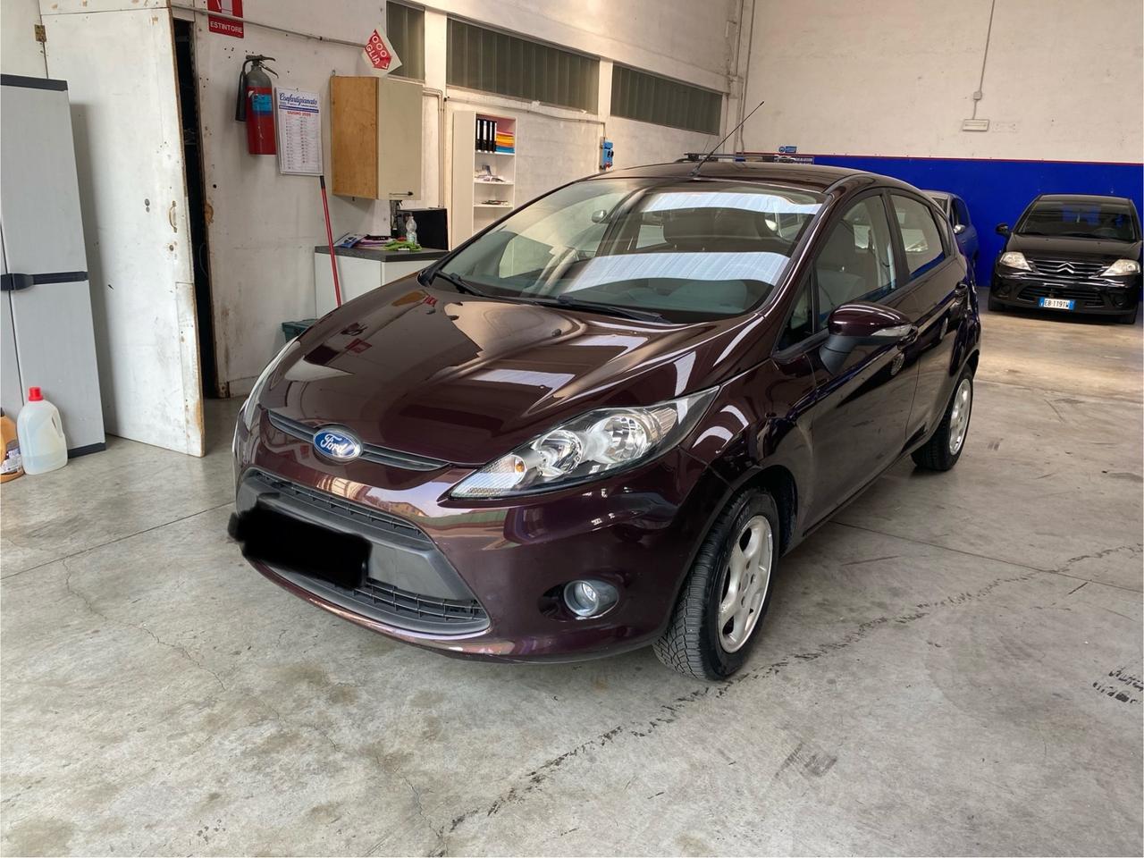 Ford Fiesta 1.2 82 CV 5 porte carrozzeria da riveder