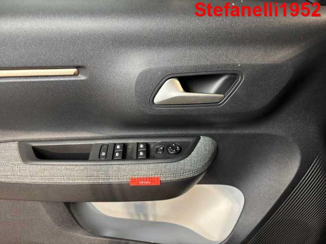 CITROEN C3 Aircross Nuova PureTech HYBRID 136 PLUS