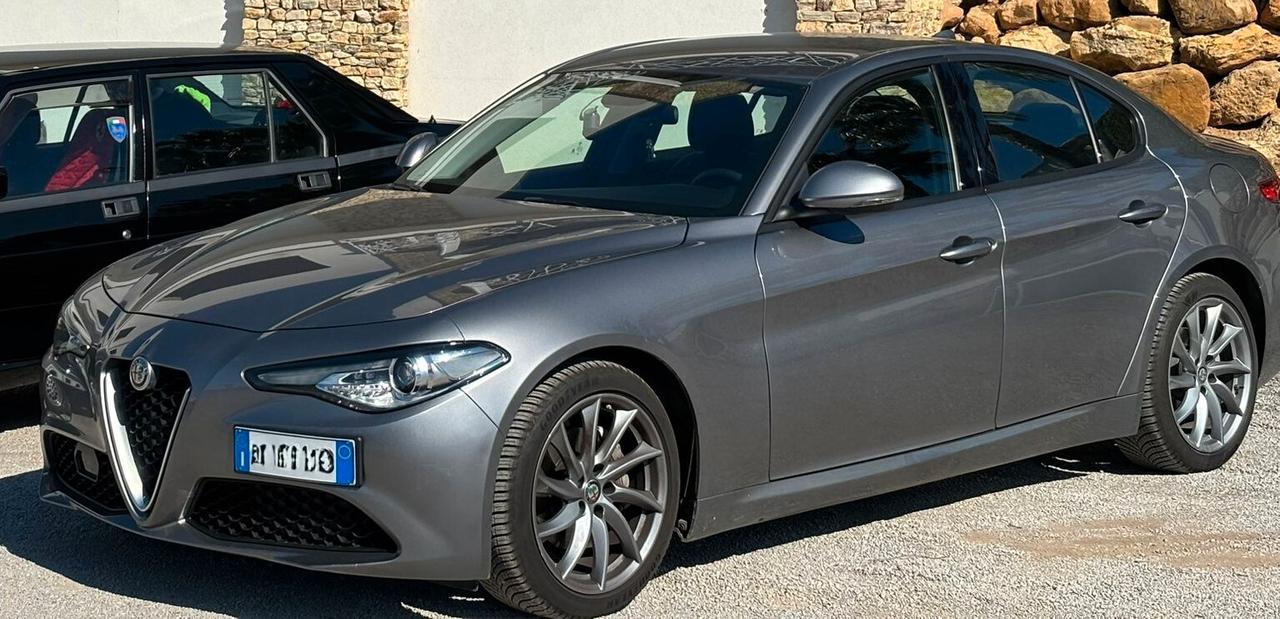 Alfa Romeo Giulia 2.2 Turbodiesel 150 CV AT8 Super