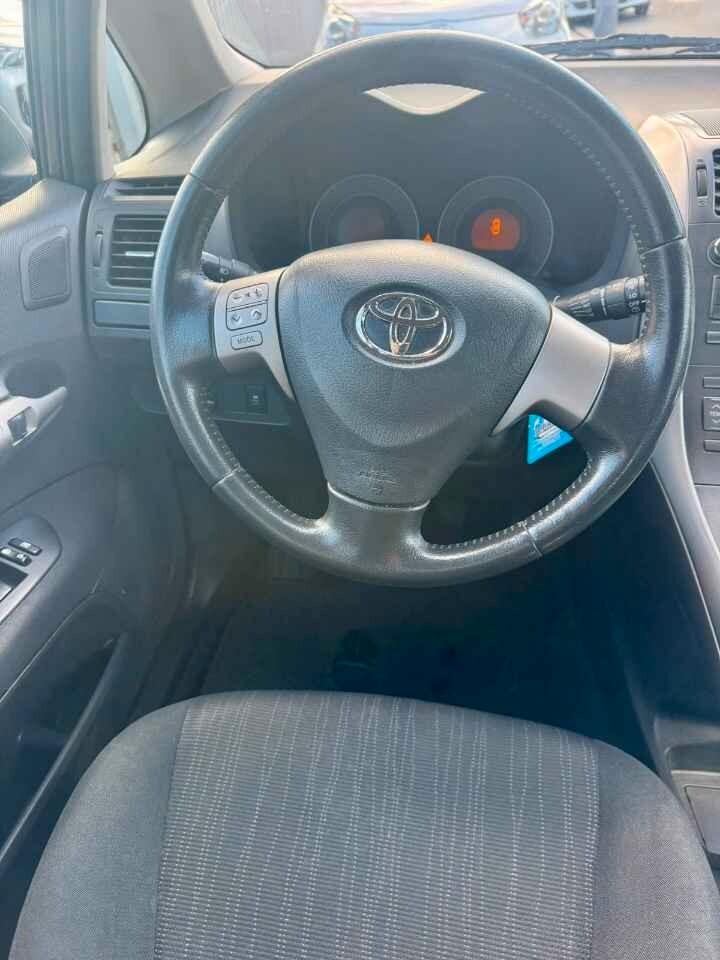 Toyota Auris 2.0 D-4D 5 porte 126 CV