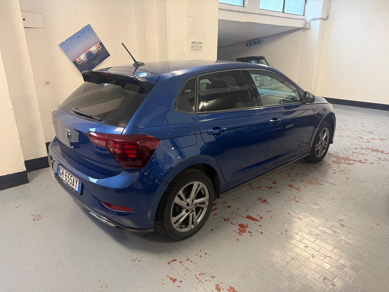Volkswagen Polo 1.0 TSI DSG R-Line