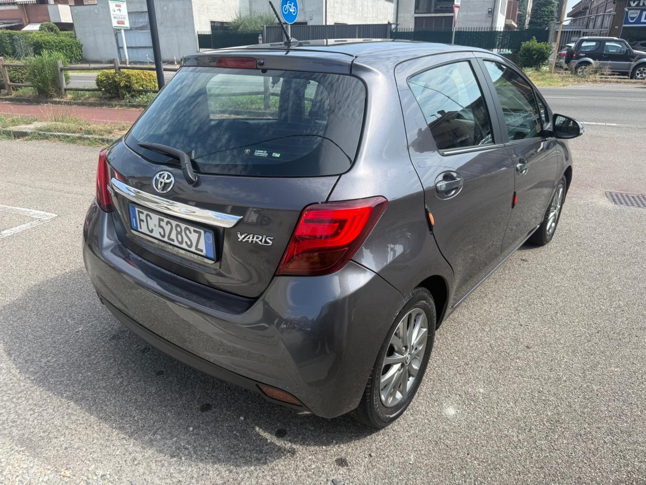Toyota Yaris 1.4 D-4D 5 porte Lounge