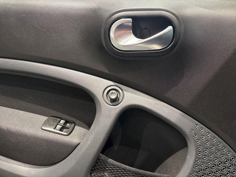 smart fortwo eq Passion 4,6kW