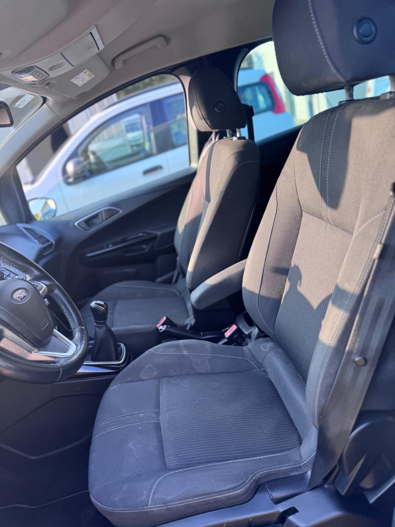 Ford B-Max 1.5 TDCi 75 CV Business Titanium