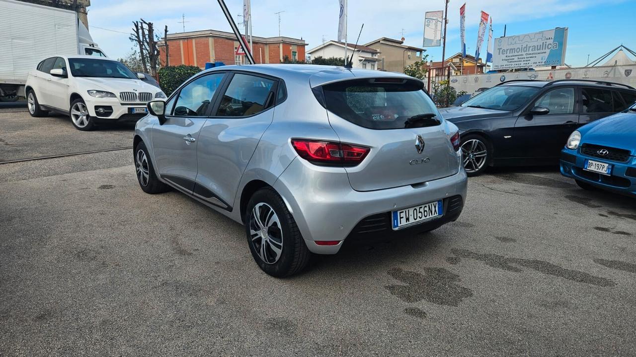 Renault Clio TCe 12V 90 CV GPL 5 porte Business