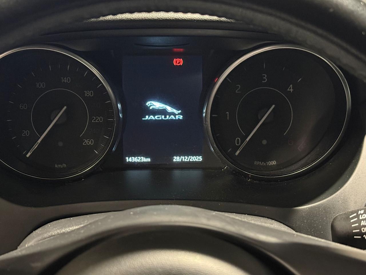 Jaguar E-Pace 2.0D 150 CV R-Dynamic*IVA ESPOSTA