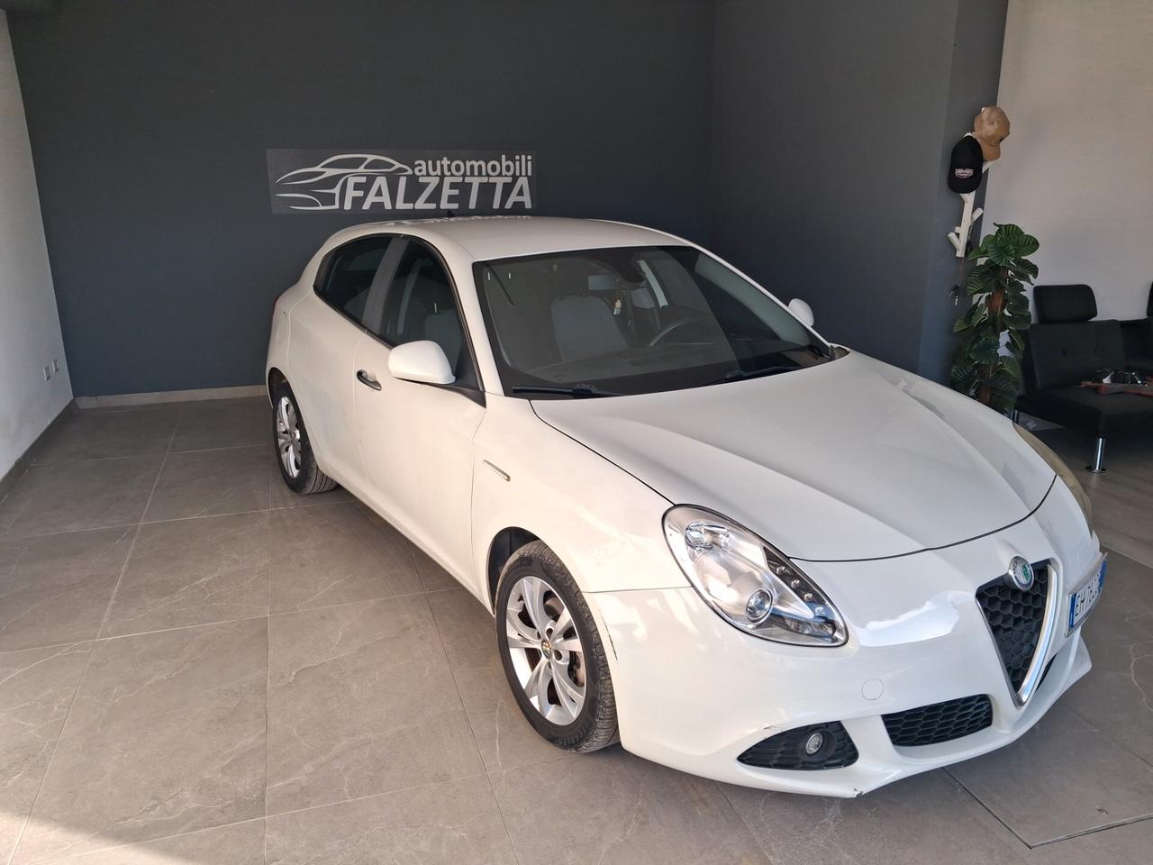 Alfa Romeo Giulietta 1.6 JTDm-2 105 CV Distinctive