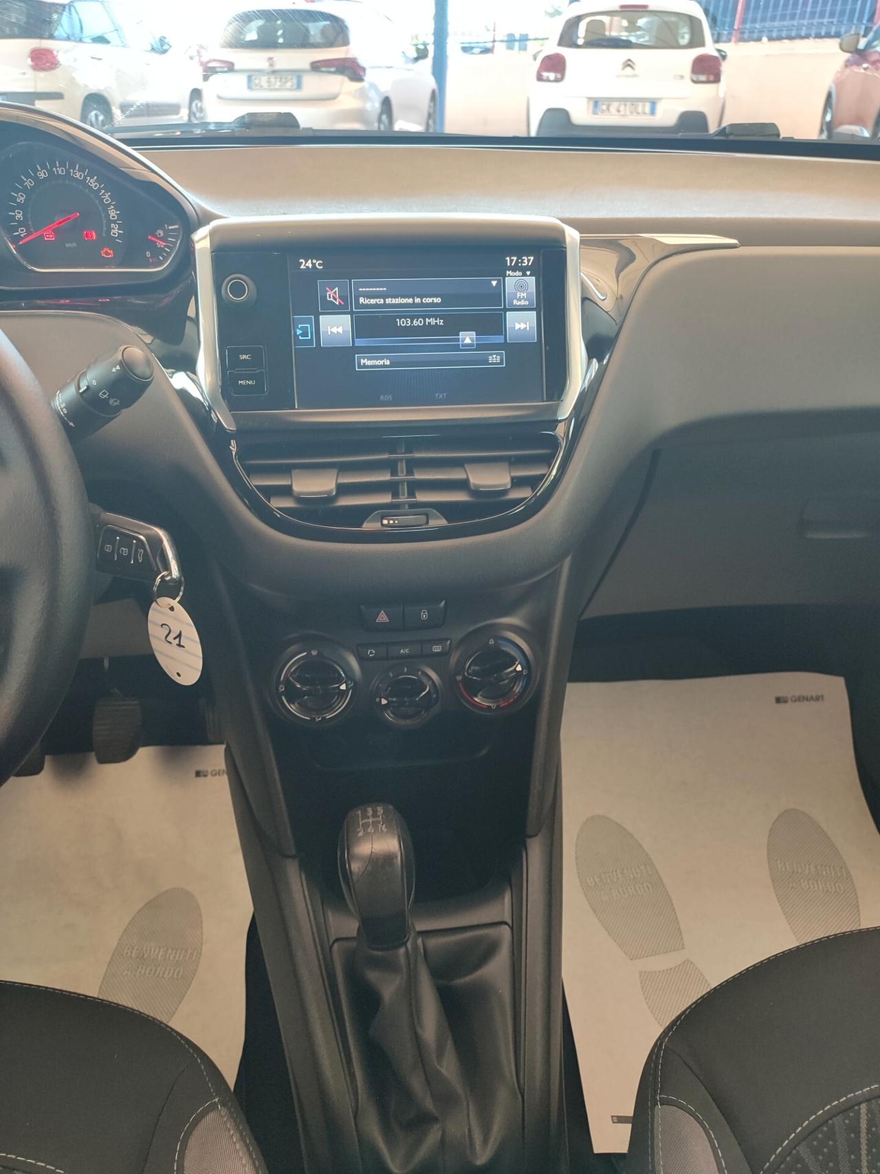 Peugeot 208 1.4 HDi 68 CV 5 porte Business