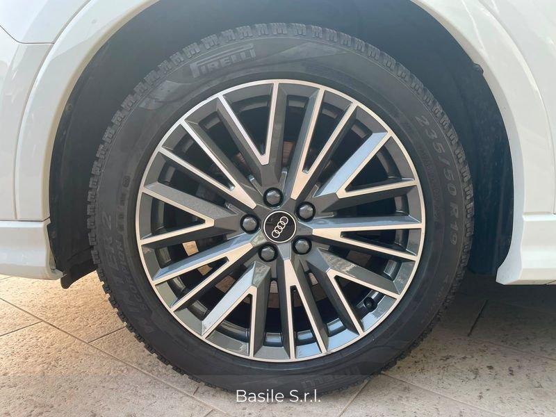 Audi Q3 2.0 35 TDI S Tronic S Line Edition