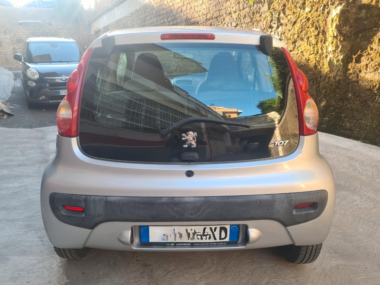 Peugeot 107 1.0 68CV 3p. Sweet Years