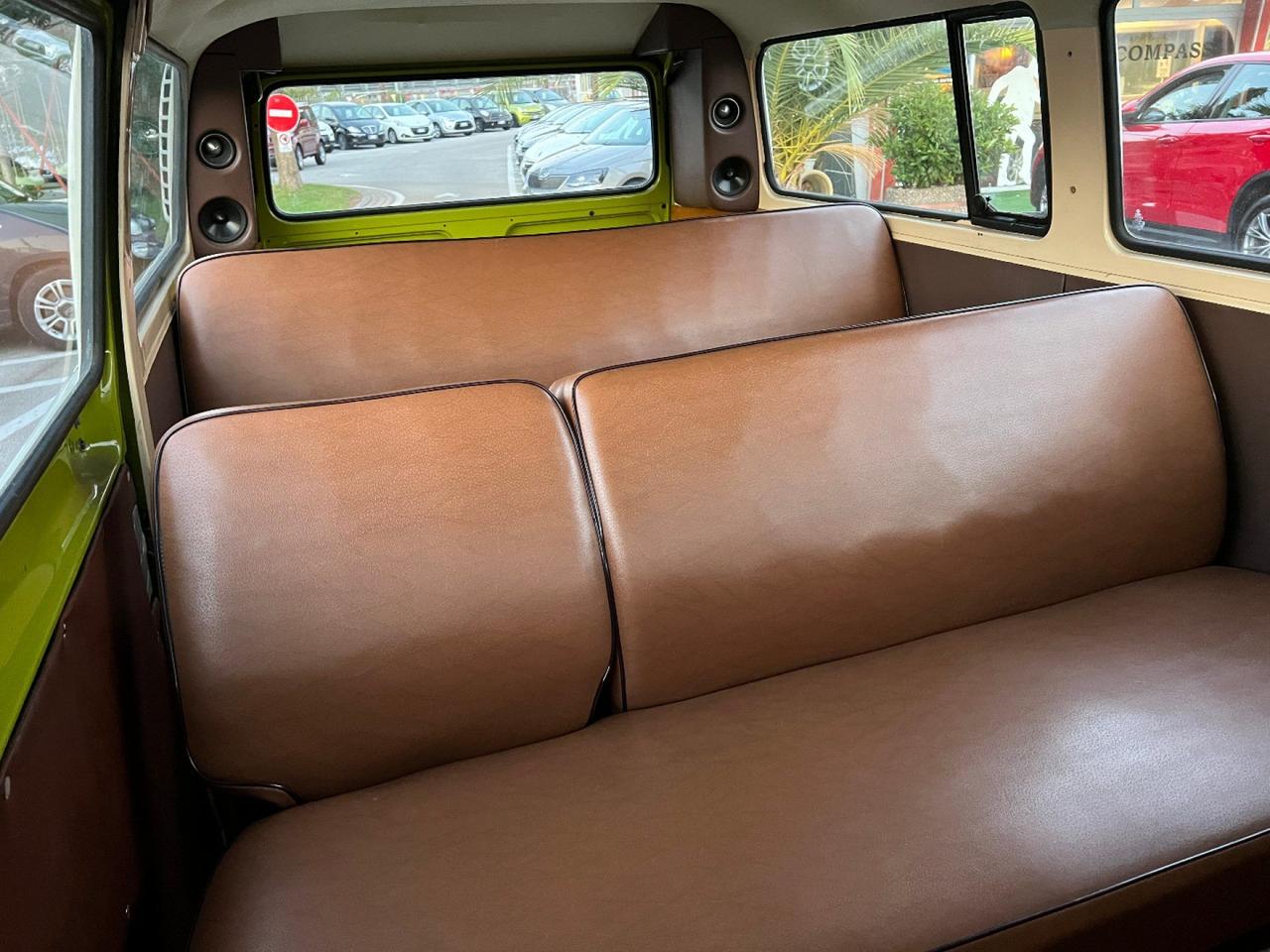 Volkswagen T2 1.6 FINESTRATO 9 POSTI