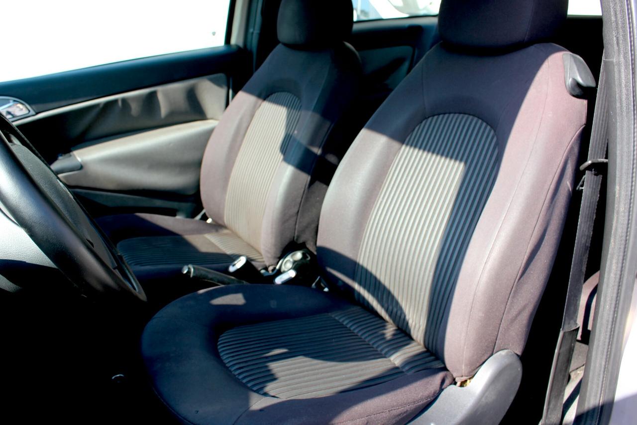 Lancia Ypsilon 1.2 FIRE 60 CV DISTRIBUZIONE FATTA TAGLIANDATA NEOPATENTATI OK