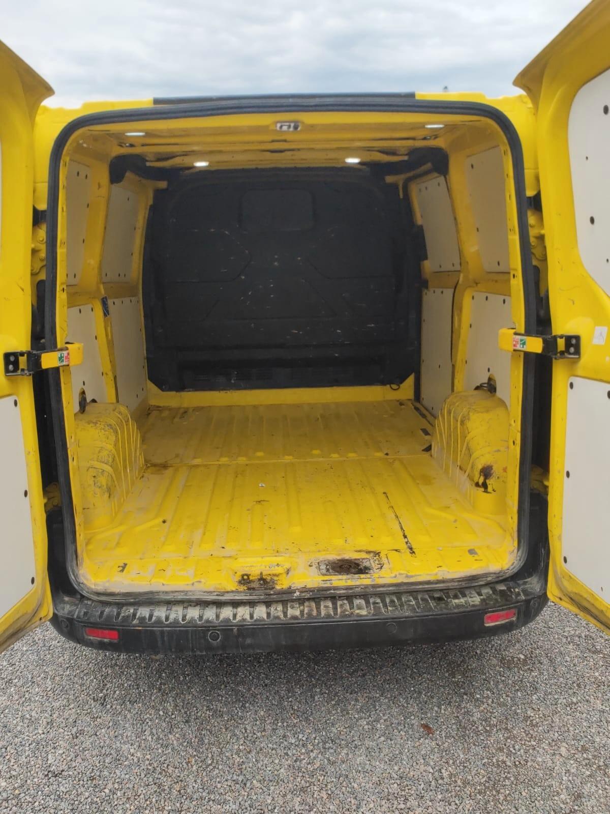 Ford Transit Custom 2.0 TDCi 130 PC Furgone Entry