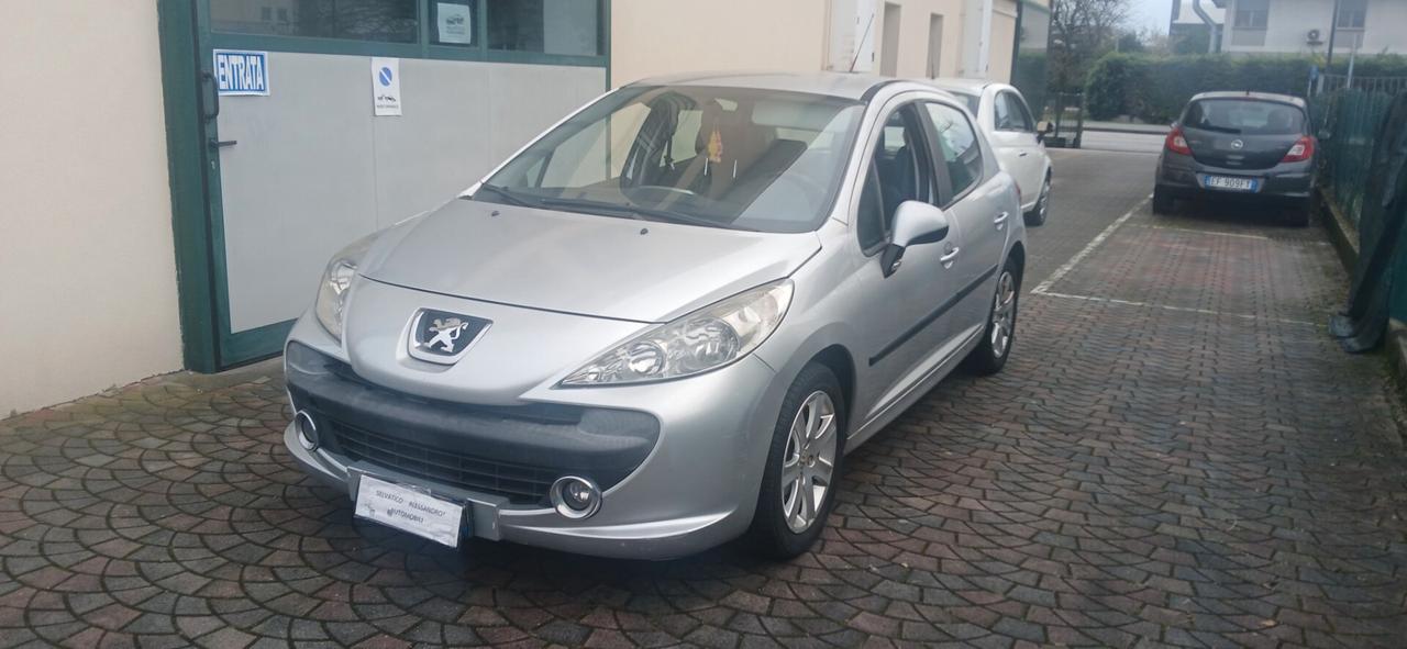 Peugeot 207 1.6 HDi neopatentati