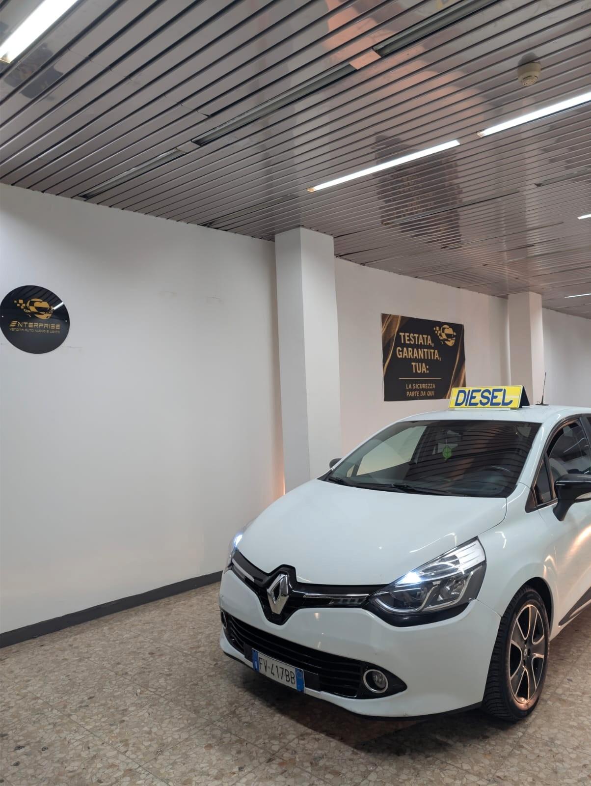 Renault Clio 2015 Bicolore LED - Full Opt. - Pronta Consegna Neopatentati