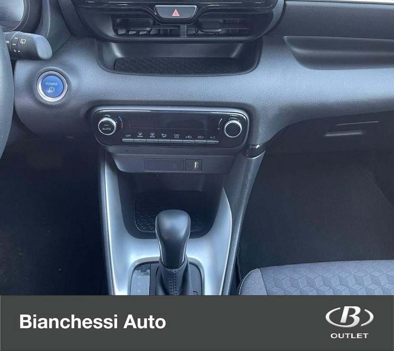 Toyota Yaris 1.5 Hybrid 5 porte Trend