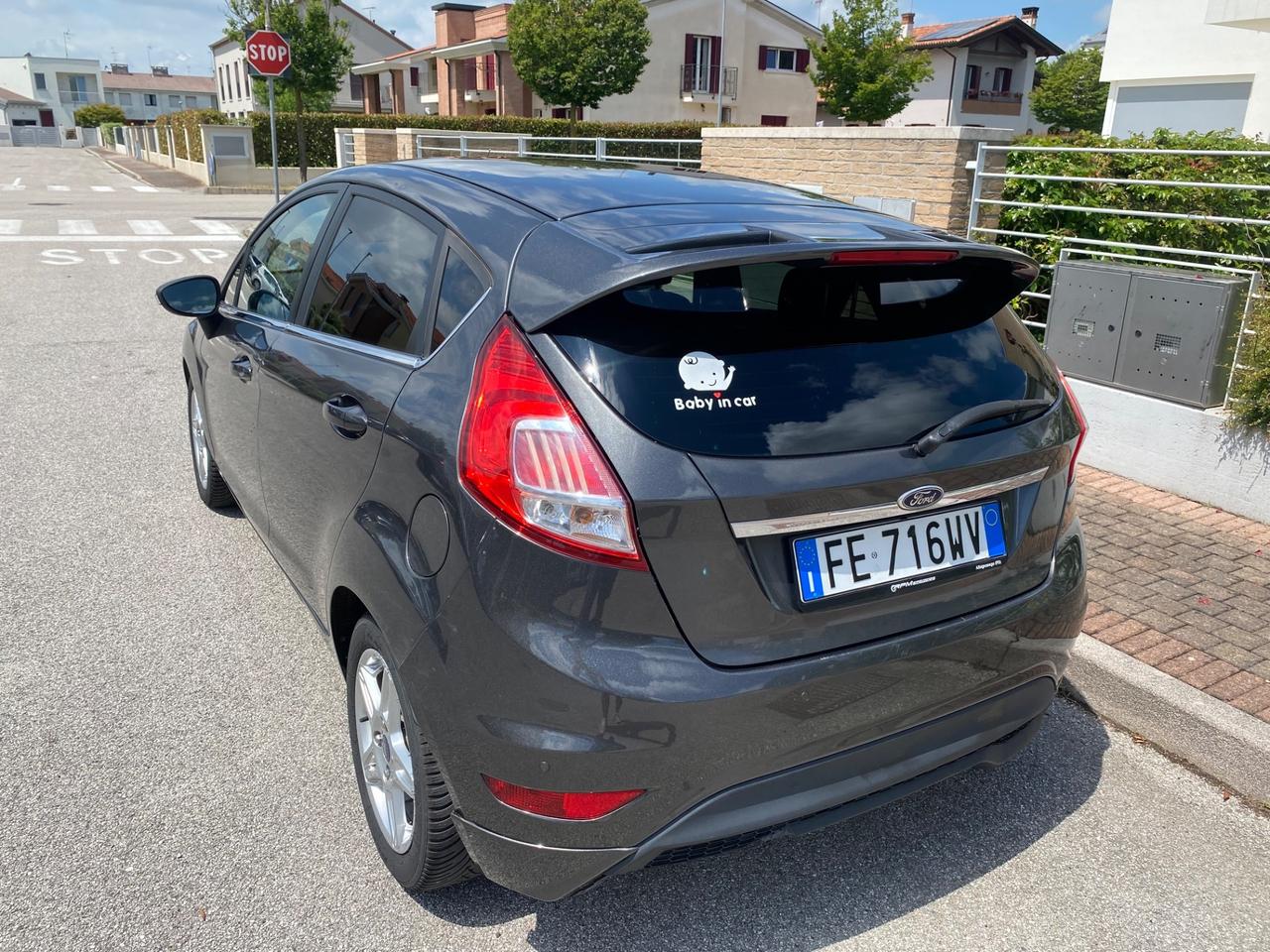 Ford Fiesta 1.5 TDCi 75CV 5 porte Business