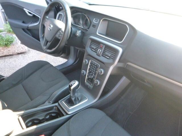 Volvo V40 D2 Inscription NEOPATENTATO