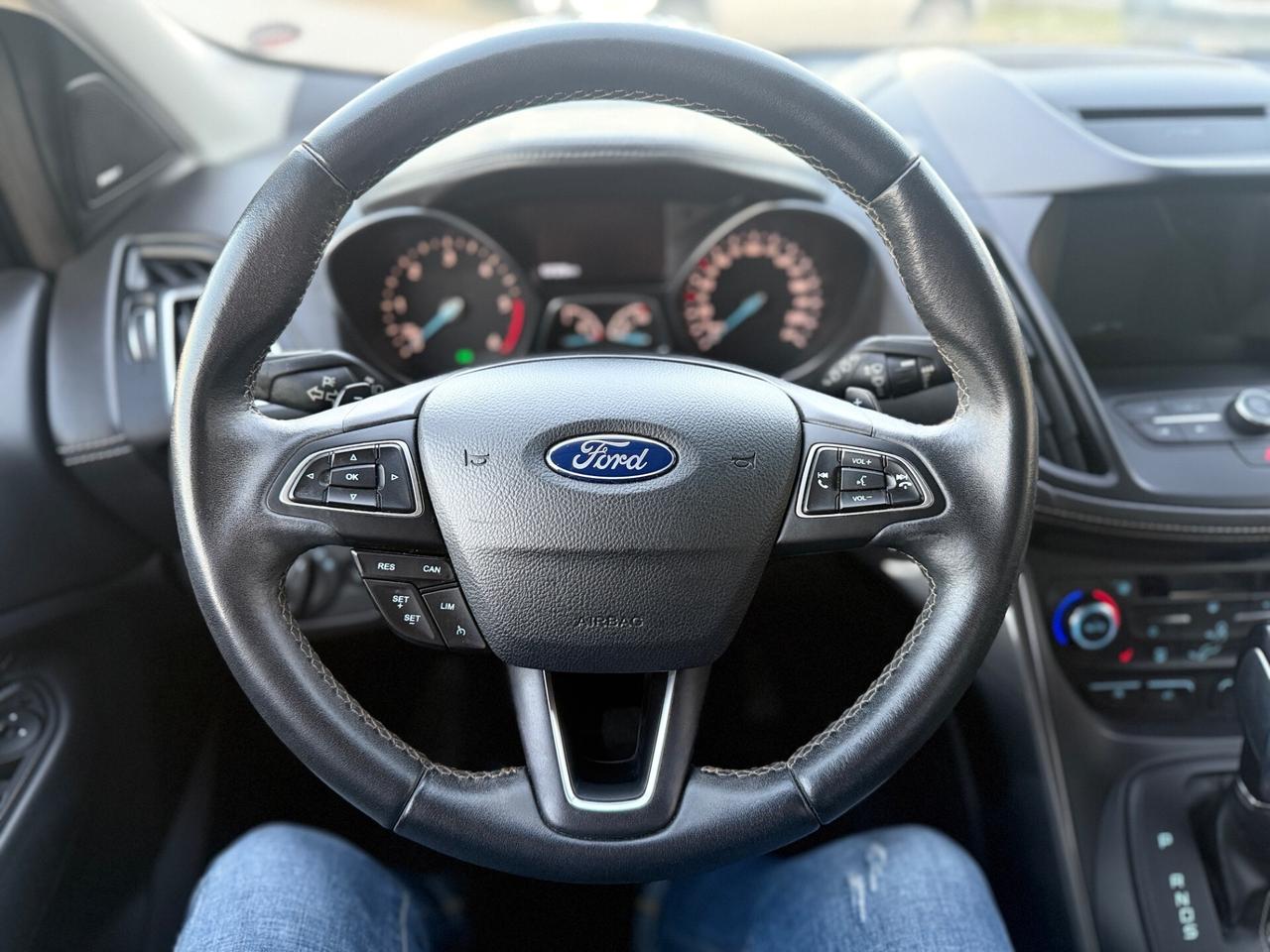 Ford Kuga 2.0 TDCI 150 CV S&S 4WD Powershift Vignale