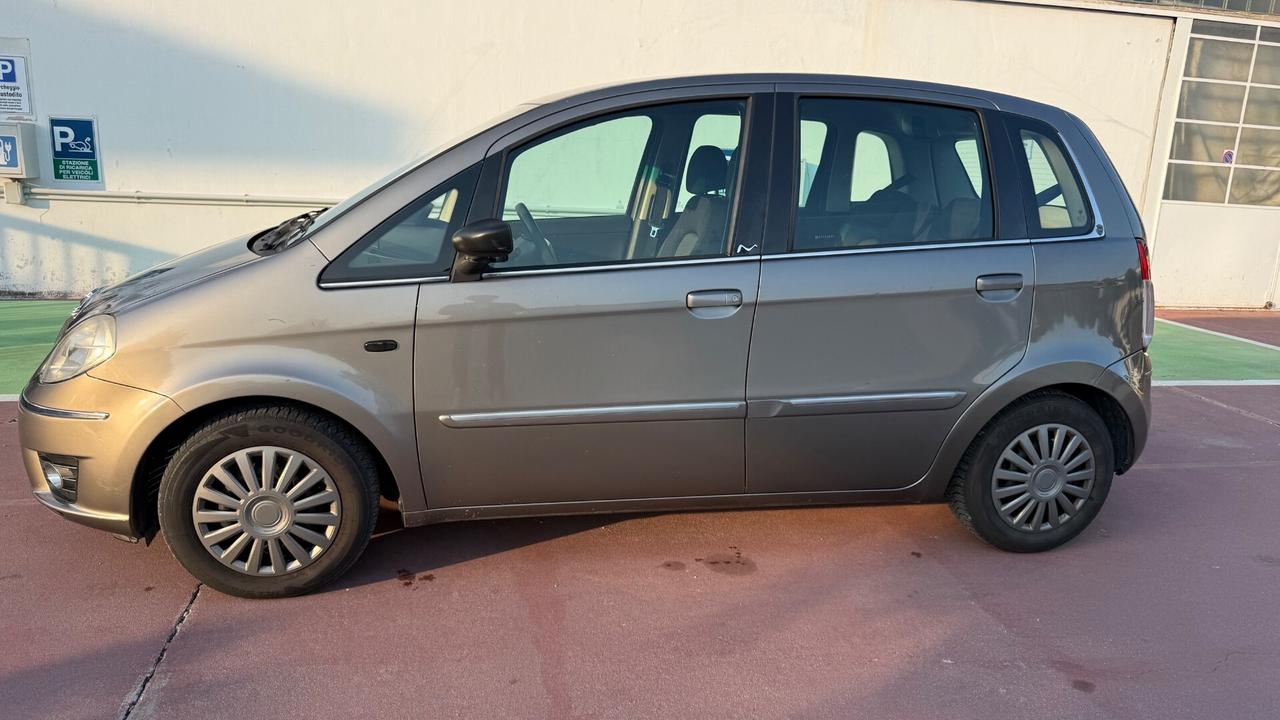 Lancia MUSA 1.4 16V Oro Plus + GPL