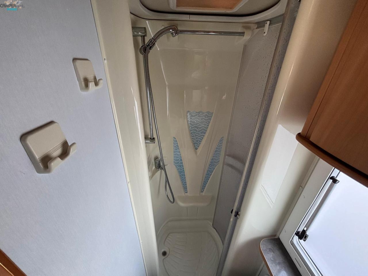 CHAUSSON WELCOME 16 - MANSARDATO CON LETTI A CASTELLO IN CODA