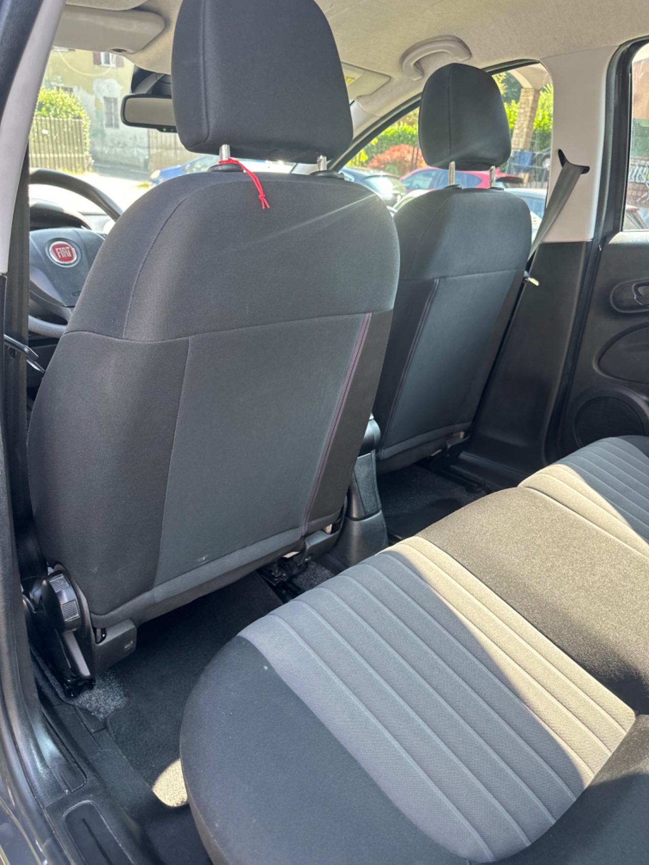 Fiat PUNTO 1.4 8V 5P NATURAL POWER STREET KMCERT NEOPAT