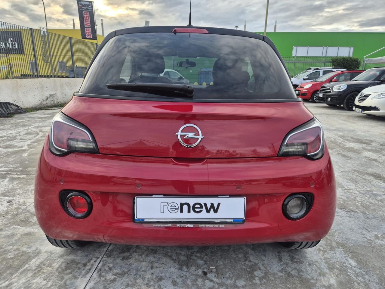 Opel Adam 1.2 70 CV