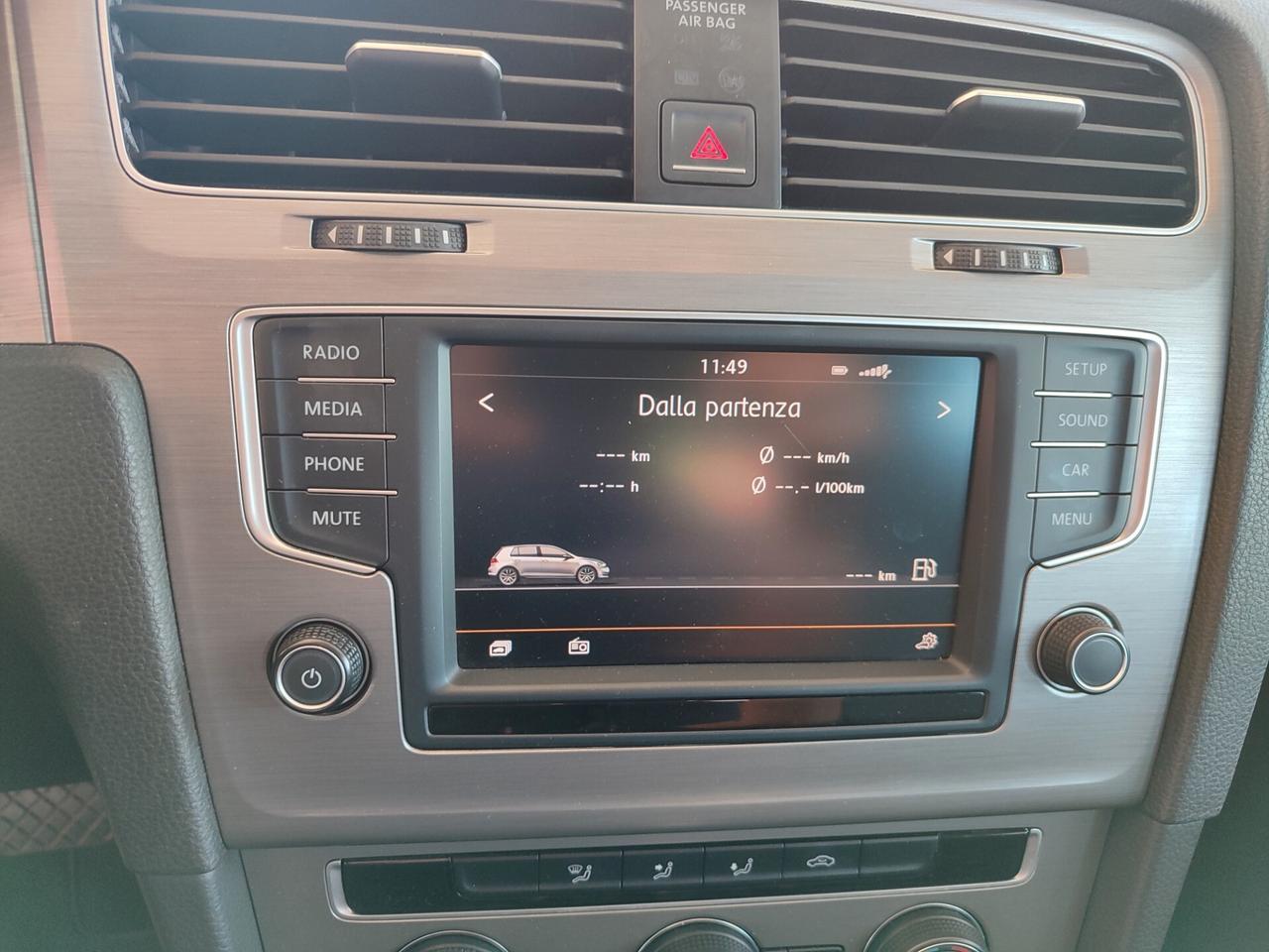Volkswagen Golf 1.6 DSG ANNO 2016 OK NEOP