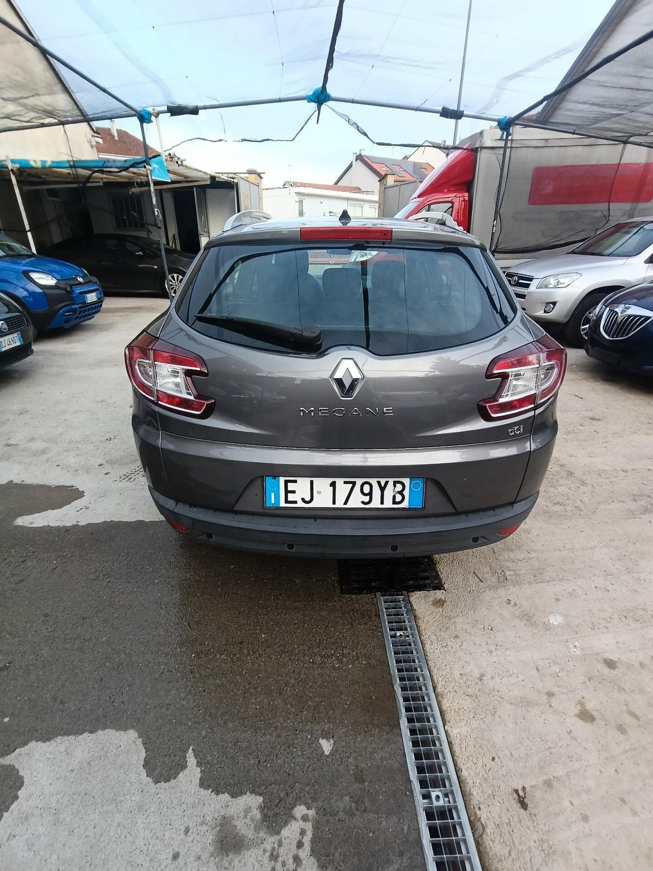 Renault Megane Mégane 1.5 dCi 110CV EDC SporTour Attractive
