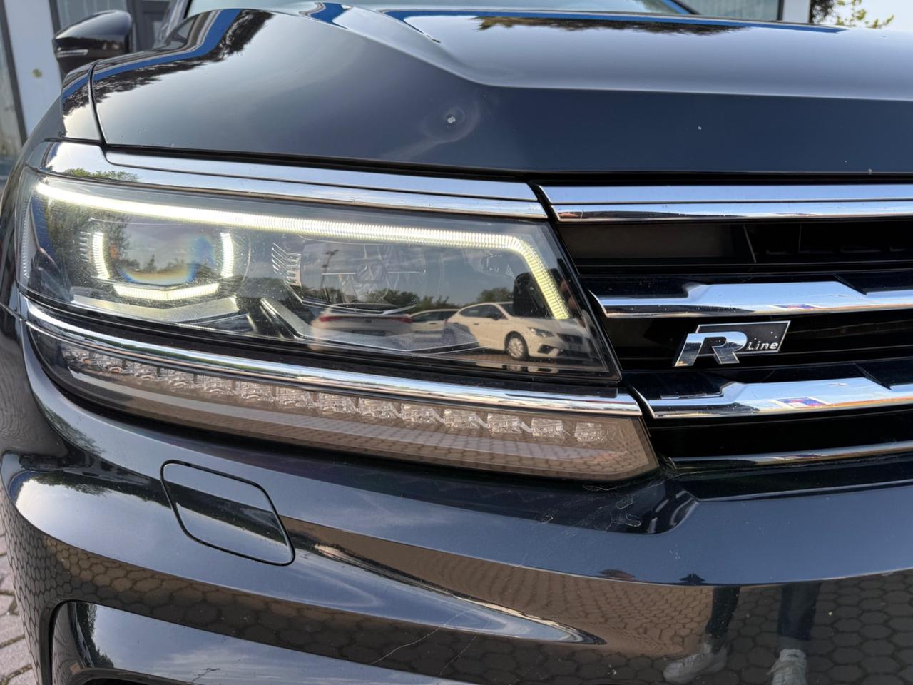 Volkswagen Tiguan Allspace R-LINE 2.0 BiTDI SCR DSG 4MOTION BMT