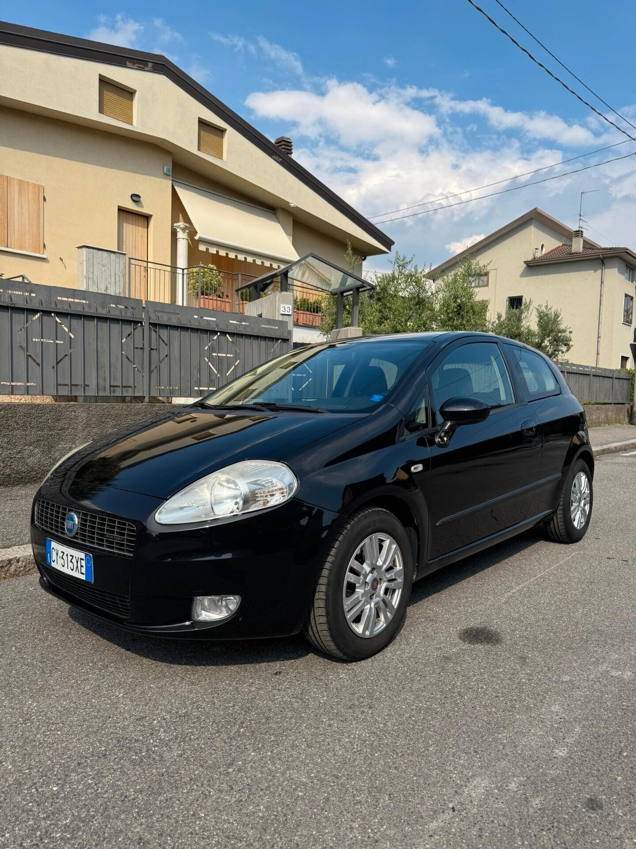 Fiat Grande Punto 1.3 MULTIJET OK NEOPATENTATI
