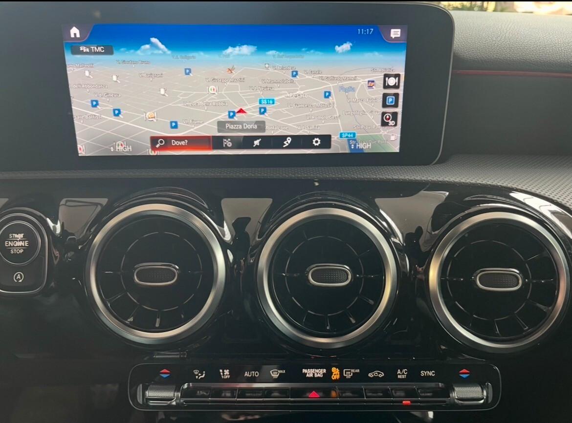 MERCEDES CLASSE A 1.6 TDI 116CV Sport Extra Cambio automatico Navi Cerchi AMG Pelle Alcantara allestimento AMG OK NEOPATENTATI