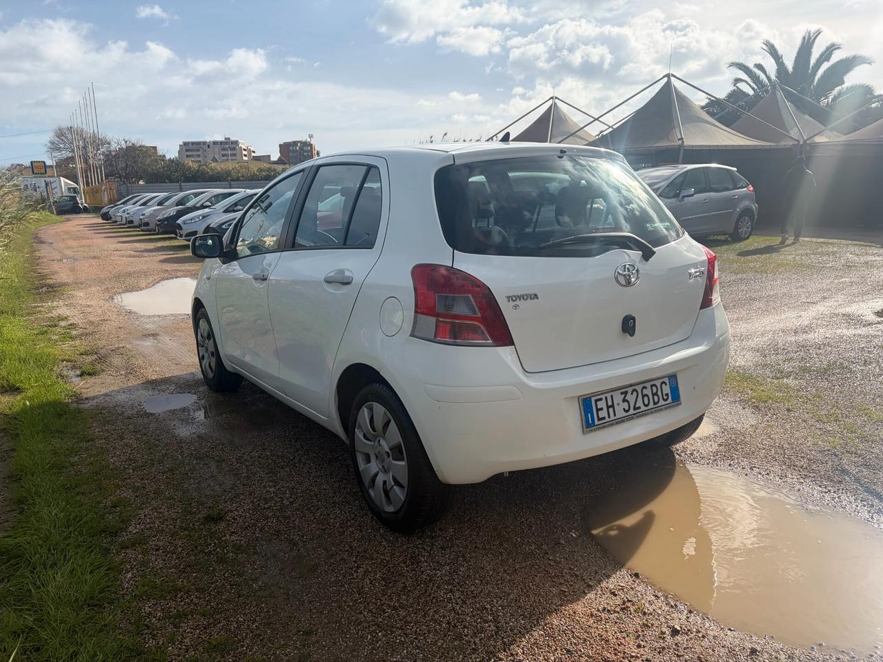 TOYOTA YARIS 1.0 68CV ANNO 2011 186.000 KM