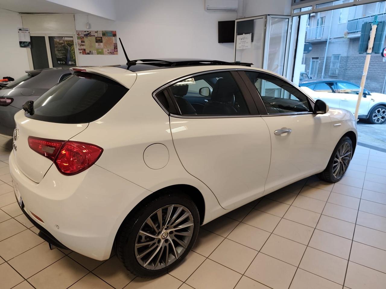 Alfa Romeo Giulietta 2.0 JTDm-2 170 CV Exclusive