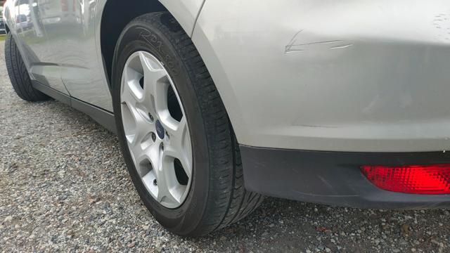 FORD C-Max 1.6 TDCi 95CV Plus 131000KM