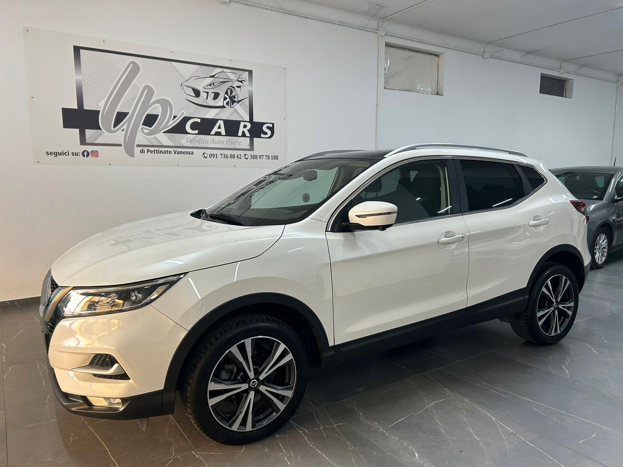 Nissan Qashqai 1.5 dCi 115 CV Tekna+ tetto panoramico