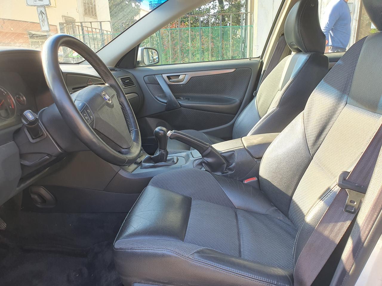 Volvo S60 2.4i 20V cat Bi-Fuel GPL