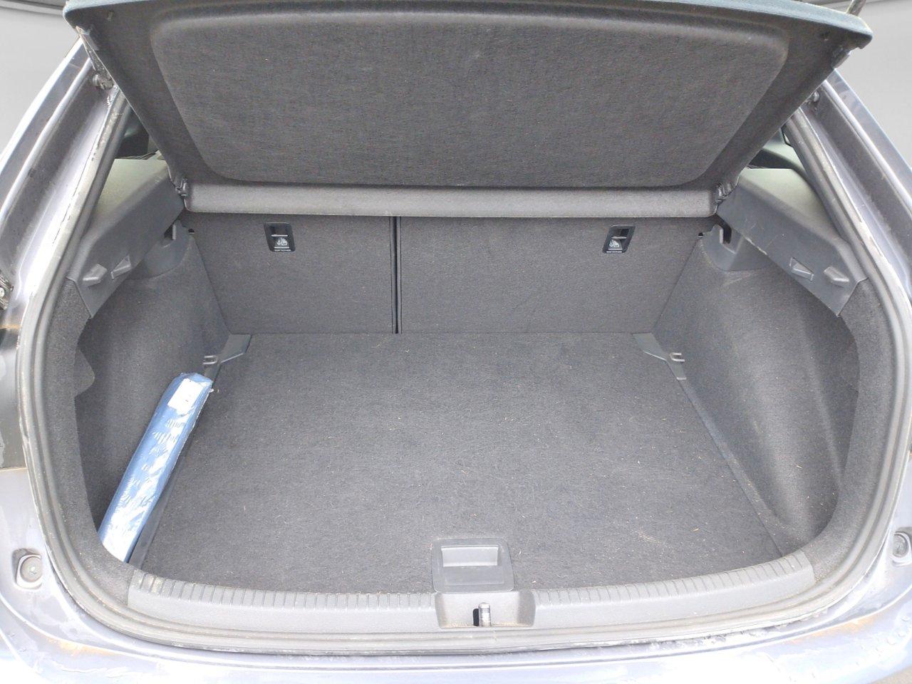 Volkswagen Taigo 1.0 tsi R-Line 110cv