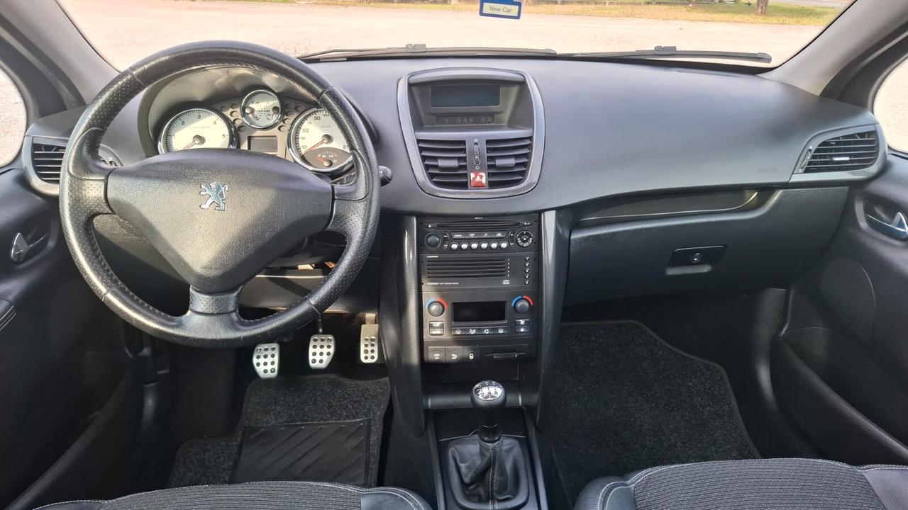 Peugeot 207 1.6 HDi 110CV 3p. Féline 84.427km